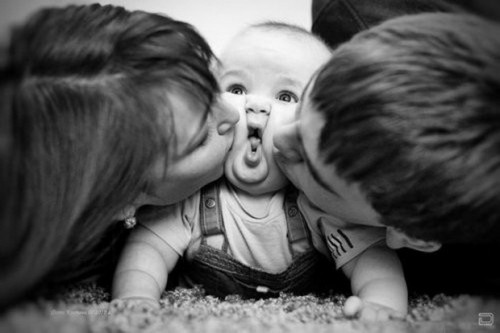 family kisses